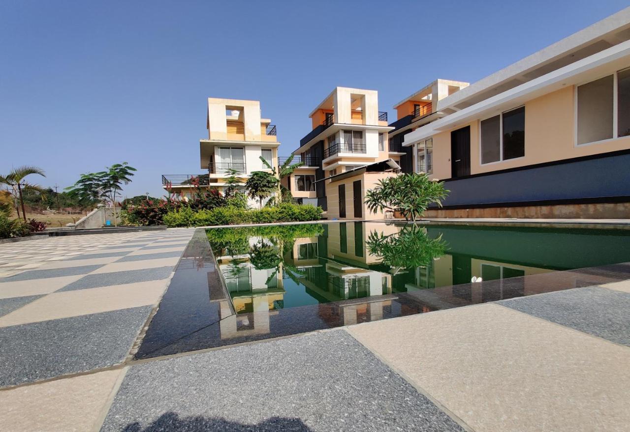 Royal Meadows - Igatpuri Bungalow B Dış mekan fotoğraf