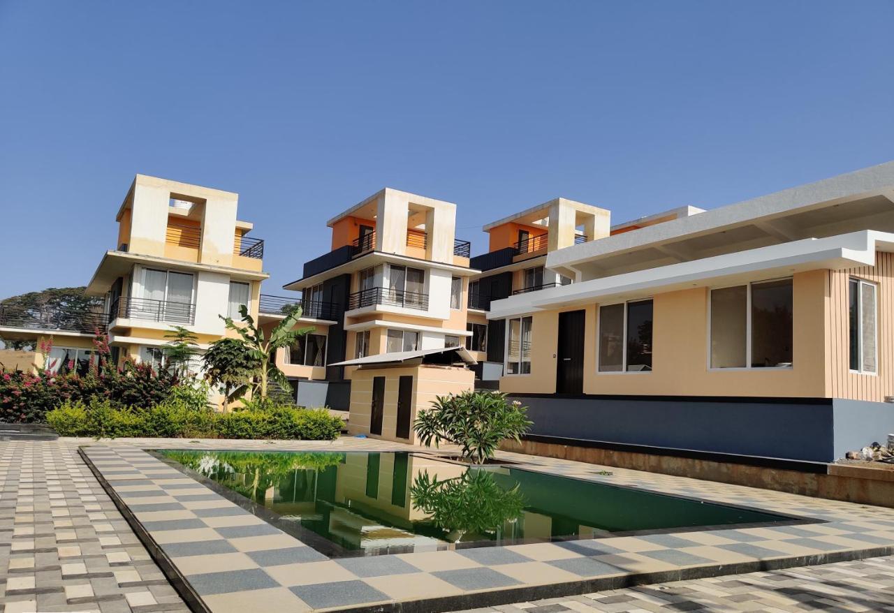 Royal Meadows - Igatpuri Bungalow B Dış mekan fotoğraf