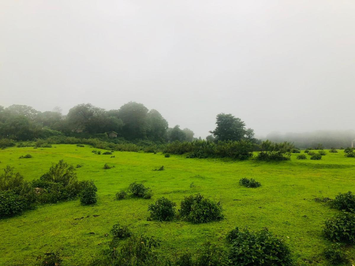 Royal Meadows - Igatpuri Bungalow B Dış mekan fotoğraf