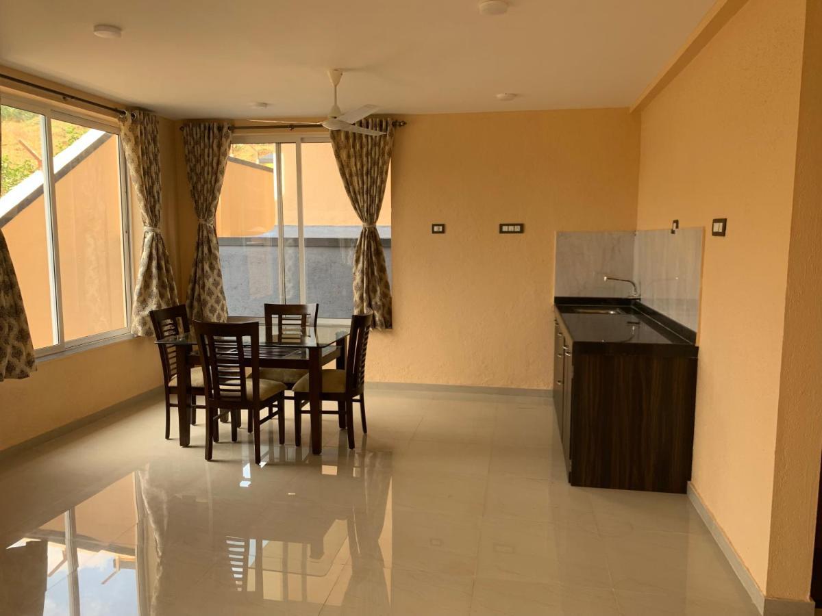 Royal Meadows - Igatpuri Bungalow B Dış mekan fotoğraf