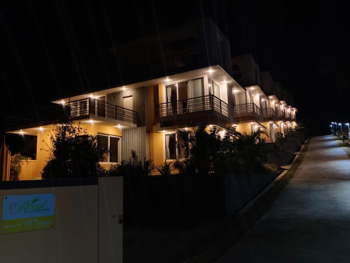 Royal Meadows - Igatpuri Bungalow B Dış mekan fotoğraf