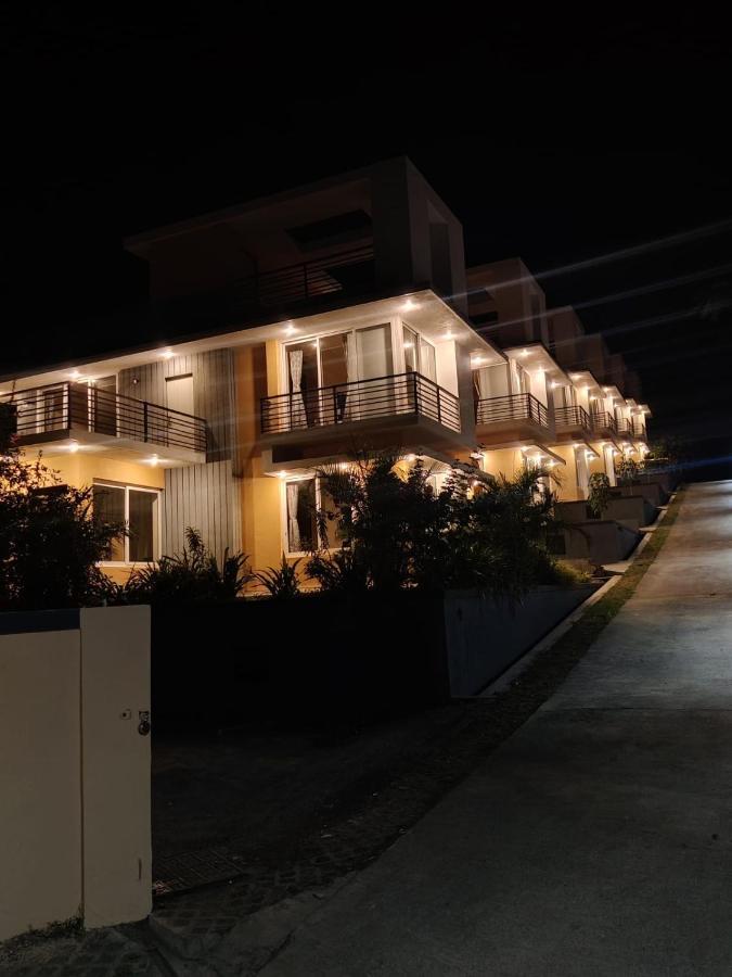 Royal Meadows - Igatpuri Bungalow B Dış mekan fotoğraf