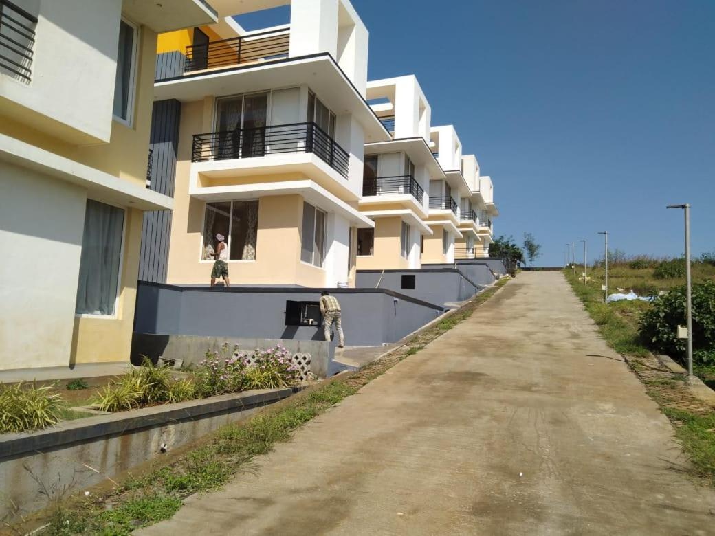 Royal Meadows - Igatpuri Bungalow B Dış mekan fotoğraf